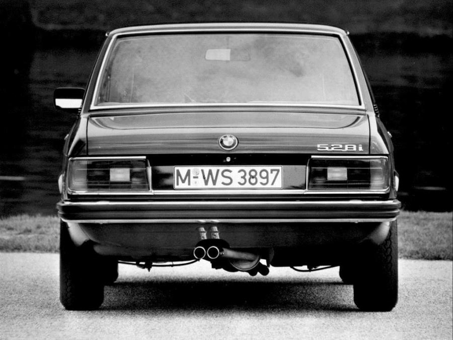  BMW 528i Sedan 1977 года  (фото 4 из 10)